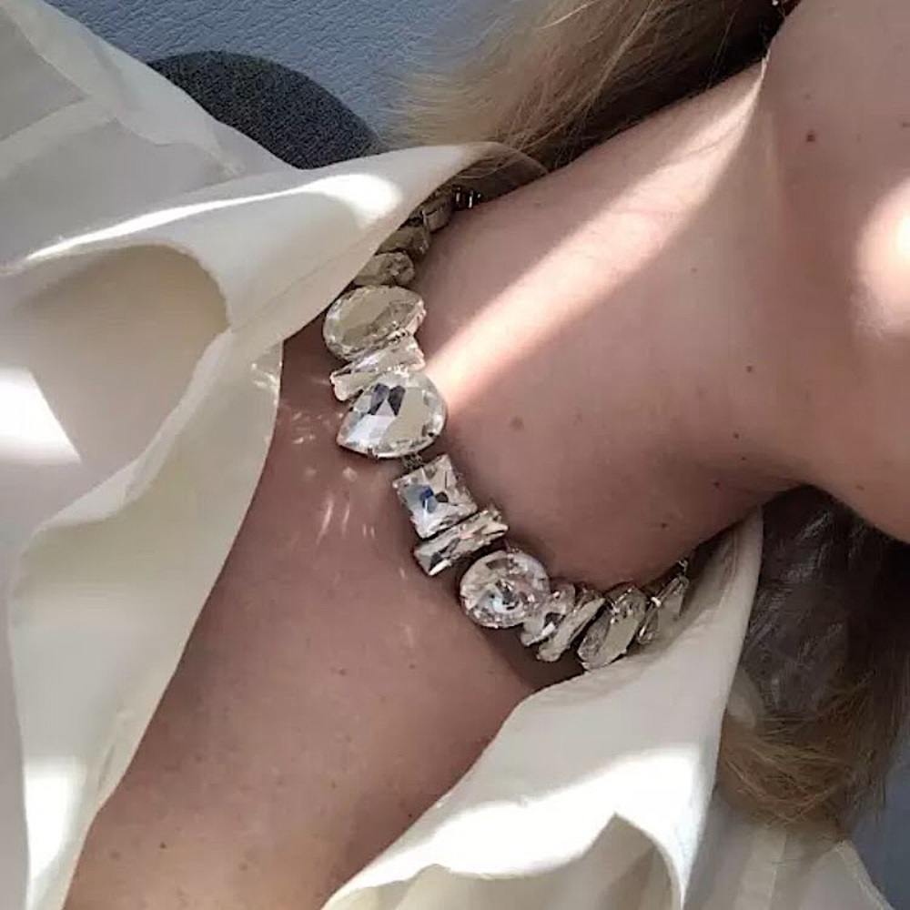 ⚜️[𝟯𝟬%𝗢𝗙𝗙|𝗯𝘂𝗻𝗱𝗹𝗲𝘀 𝟯+]⚜️Large Rhinestone Silver Tone Choker NEW - Picture 5 of 9